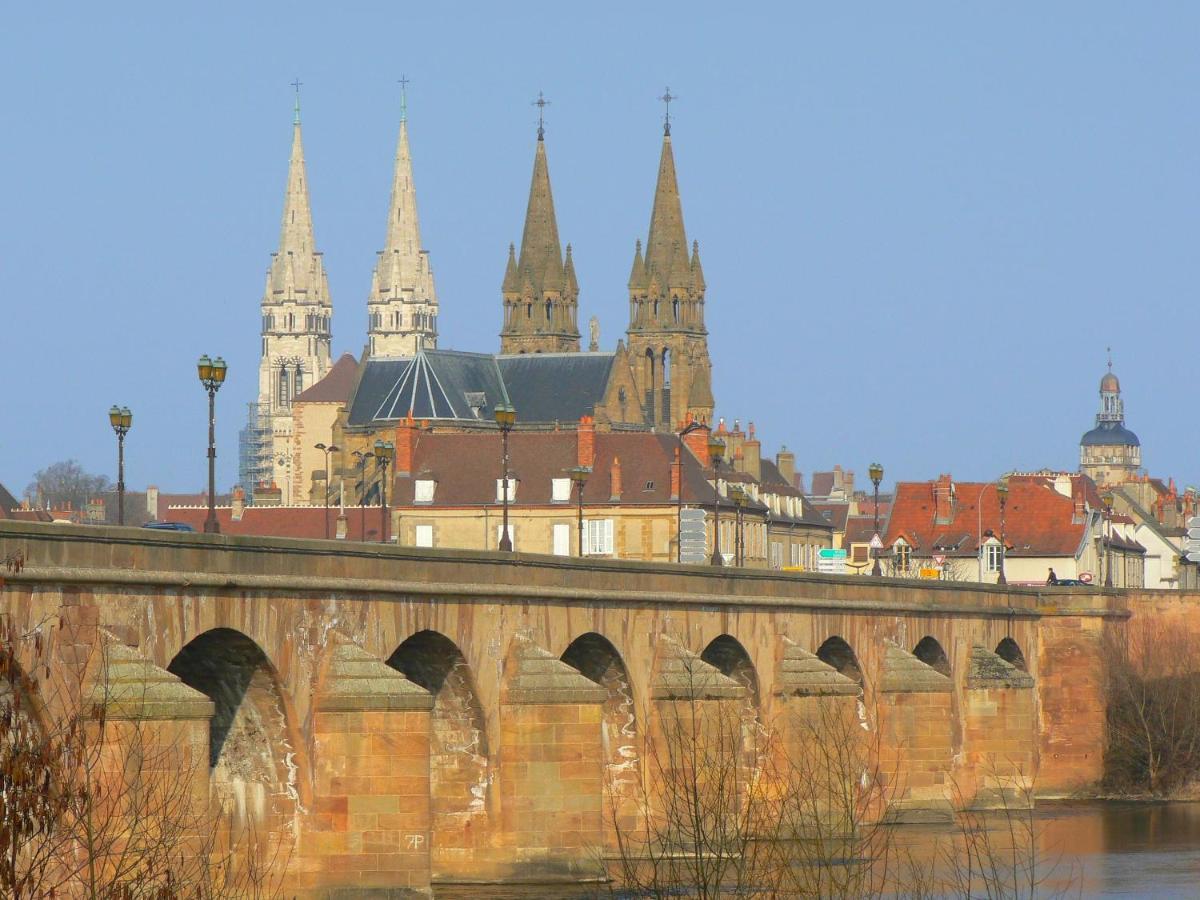Apartmán Appt "Coeur Moulinois" Moulins  Exteriér fotografie